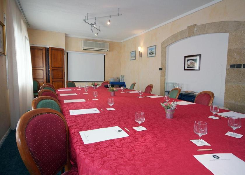 Provence - Alpes - Cote d'Azur Istres business center