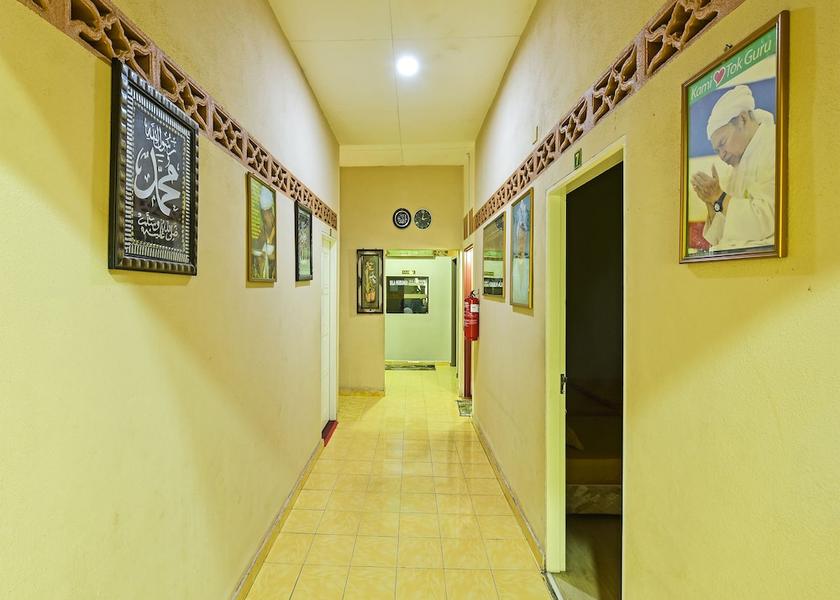 Kelantan Pasir Puteh Hallway