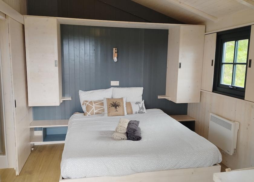 Auvergne-Rhone-Alpes Albon Room