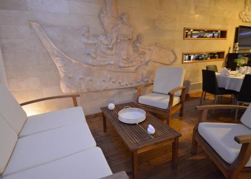 Izmir Izmir Living Area