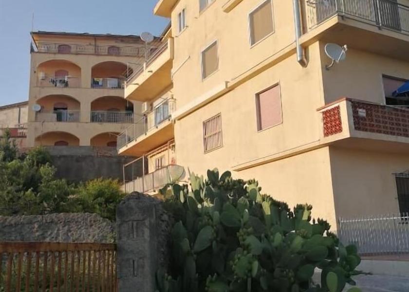 Calabria Belvedere Marittimo Exterior Detail