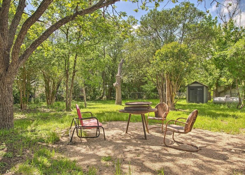 Texas Blanco Interior Entrance