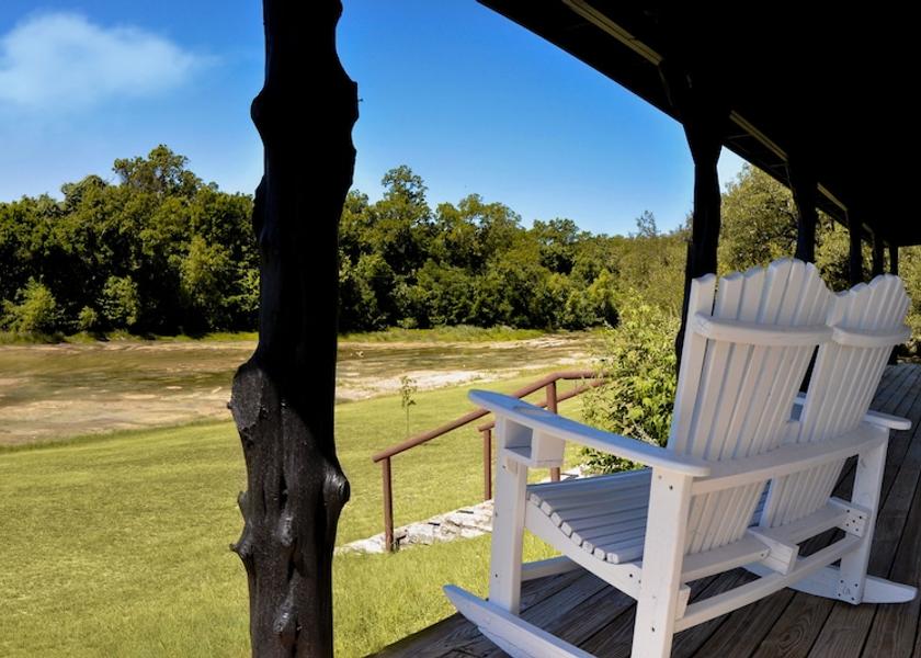 Texas Blanco Porch