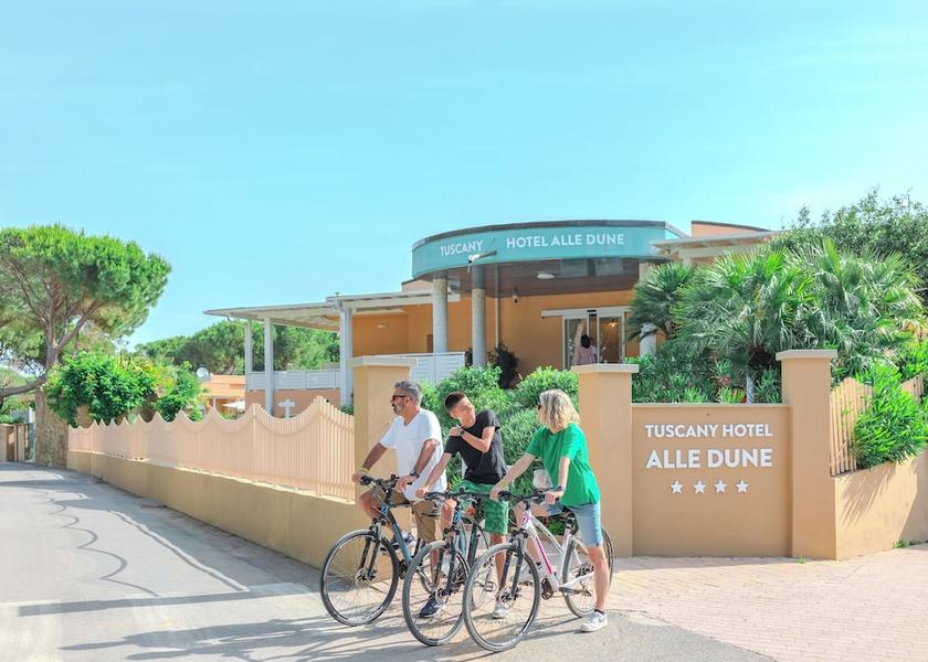 Tuscany Castagneto Carducci Bicycling
