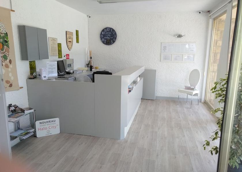 Provence - Alpes - Cote d'Azur Le Castellet Reception