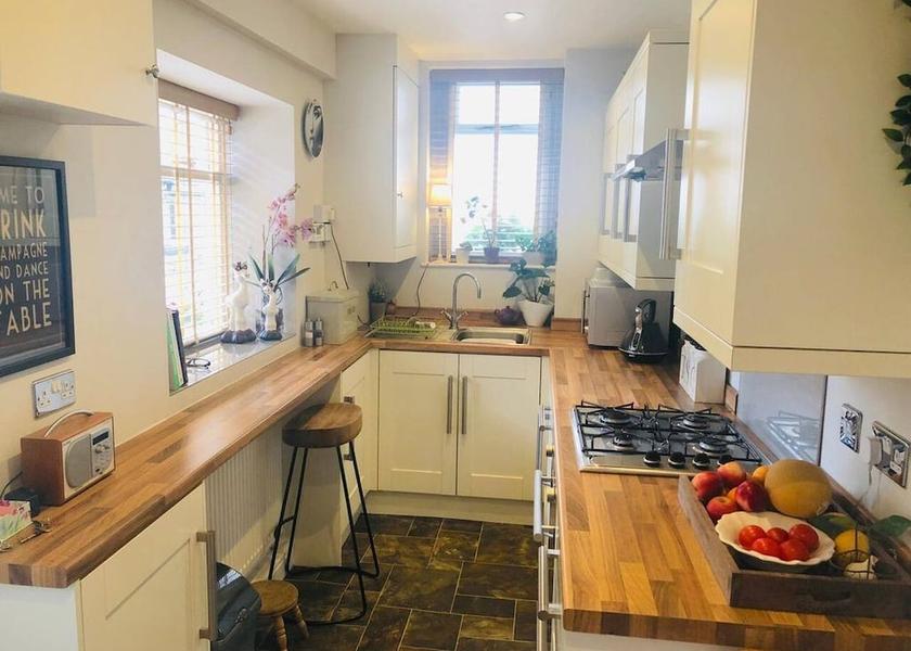 England Ilkley Kitchen