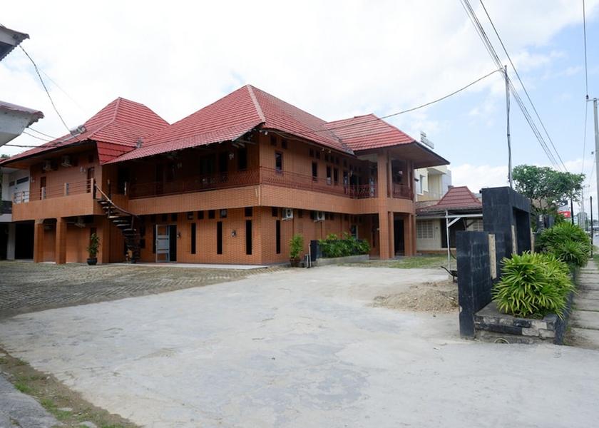  Kendari Facade