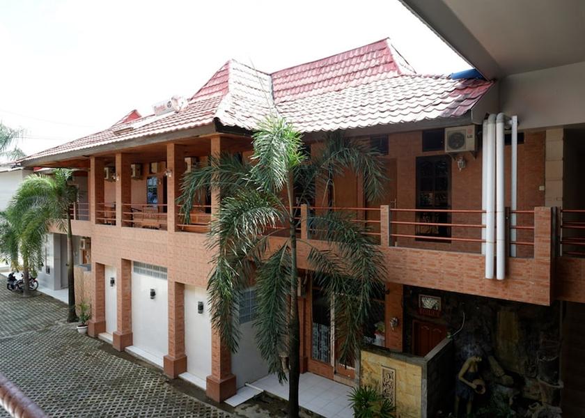  Kendari Facade