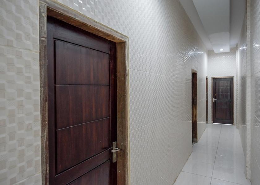  Kendari Exterior Detail