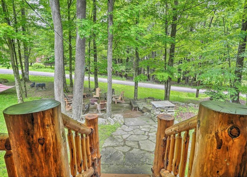 Pennsylvania Lake Ariel Interior Entrance