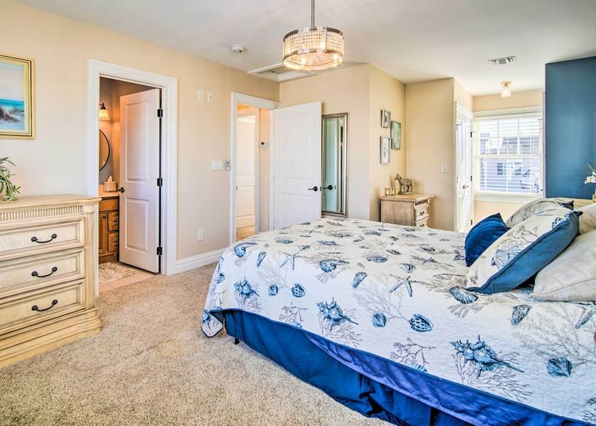 New Jersey Manahawkin Interior Entrance