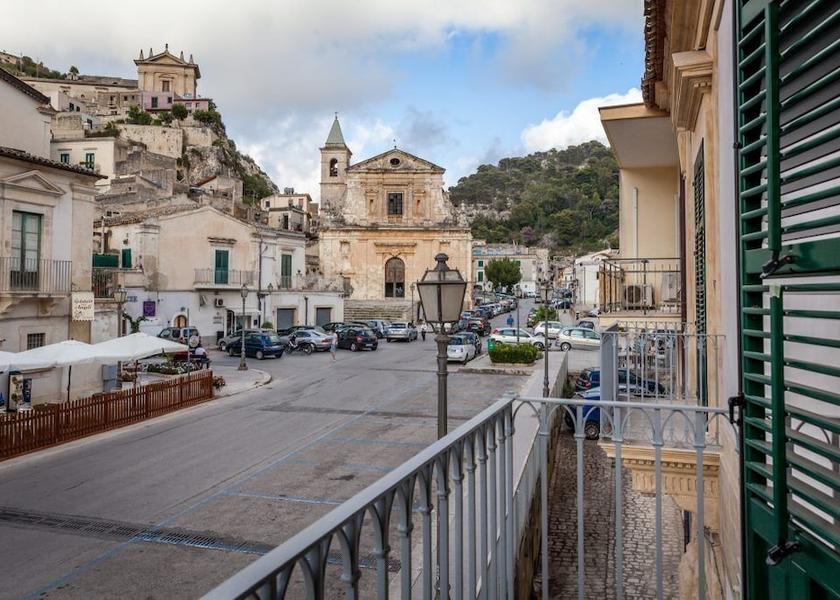 Sicily Scicli Terrace
