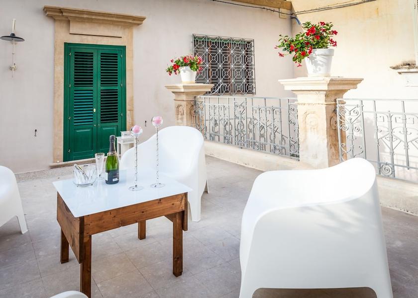 Sicily Scicli Terrace