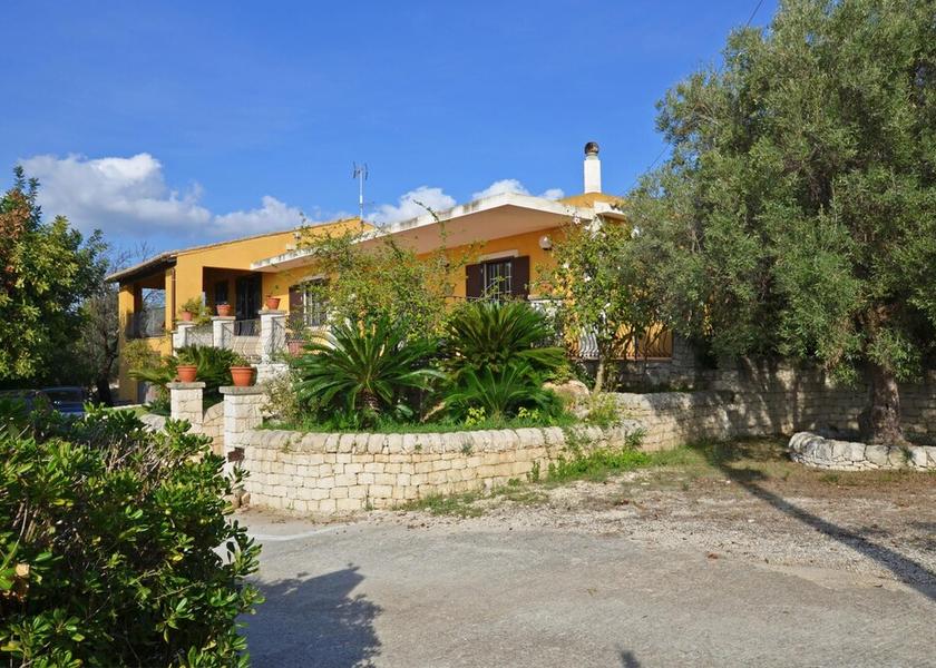 Sicily Scicli Exterior Detail