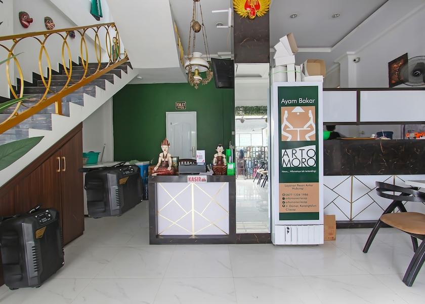 Central Java Cilacap Reception