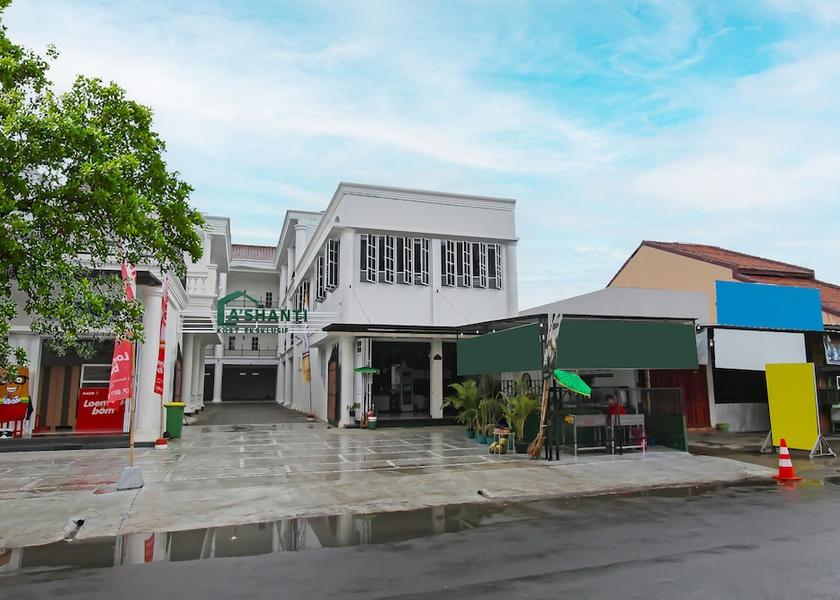 Central Java Cilacap Facade