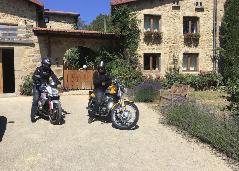 Auvergne-Rhone-Alpes Saint-Victor Ropes course (team building)