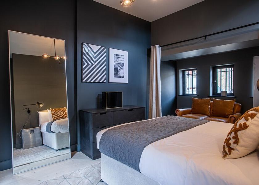 England Westcliff-on-Sea Room