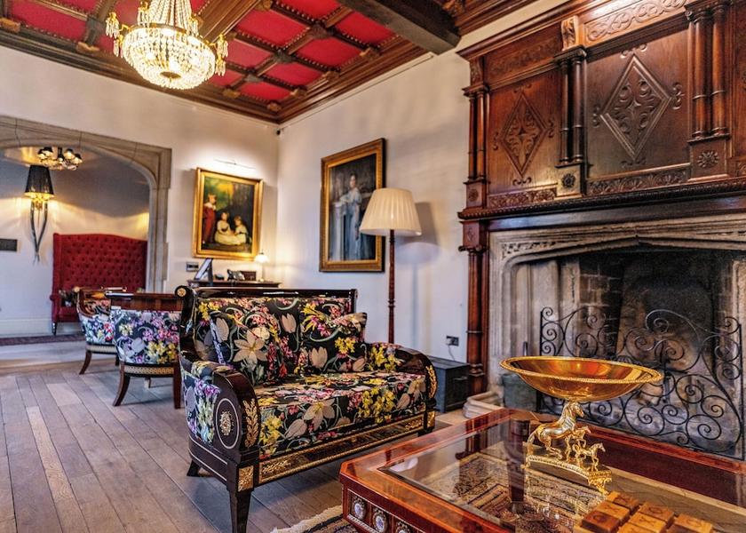 England Bicester Reception