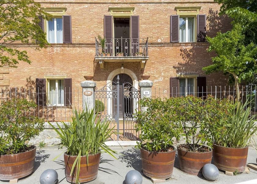 Tuscany Murlo Room