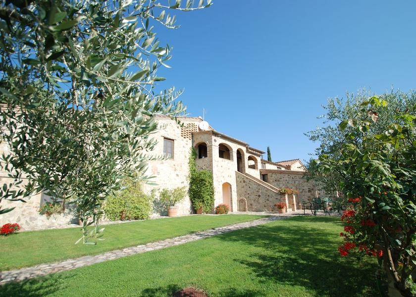 Tuscany Murlo Facade