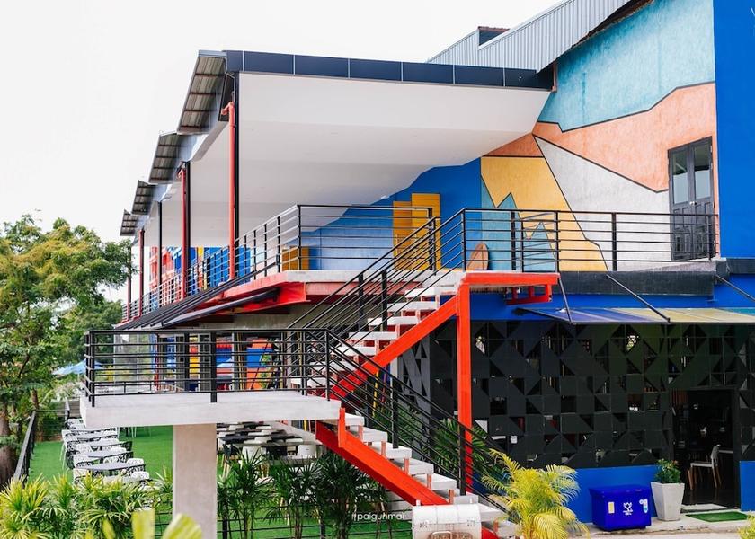 Rayong Province Ban Chang Exterior Detail