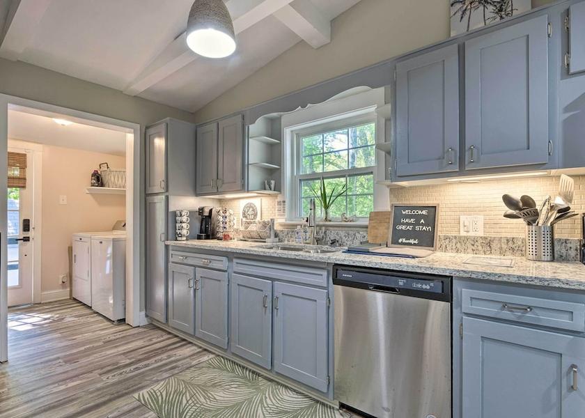 Maryland Chesapeake Beach Interior Entrance