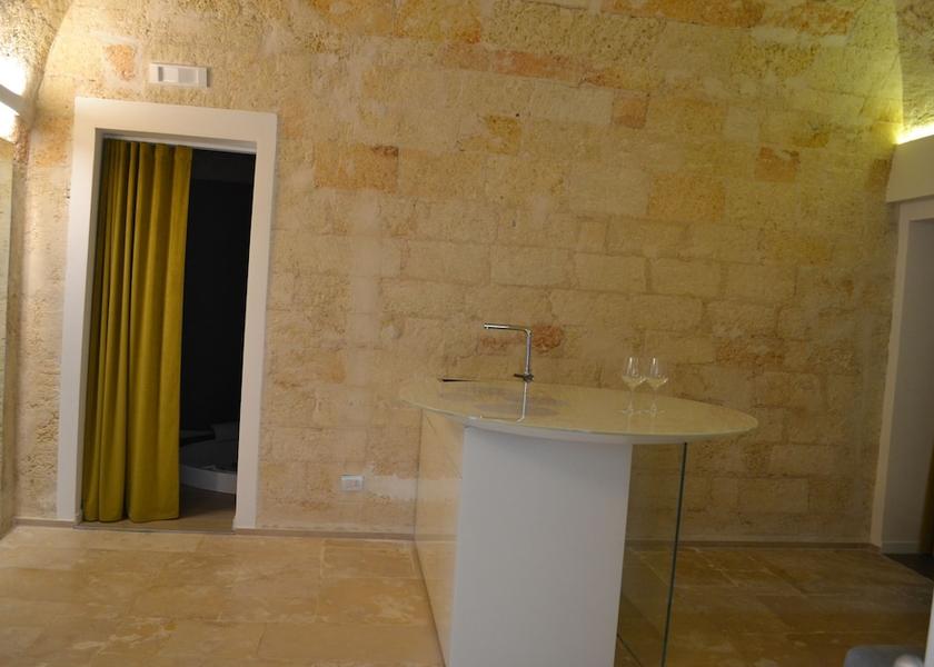 Puglia Modugno Interior Entrance