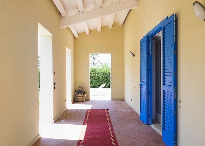 Sicily Augusta Porch