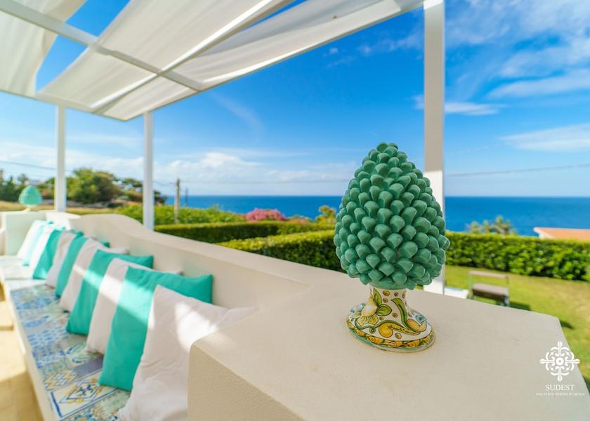 Sicily Augusta Exterior Detail