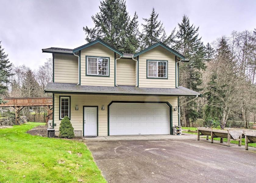 Washington Bainbridge Island Interior Entrance