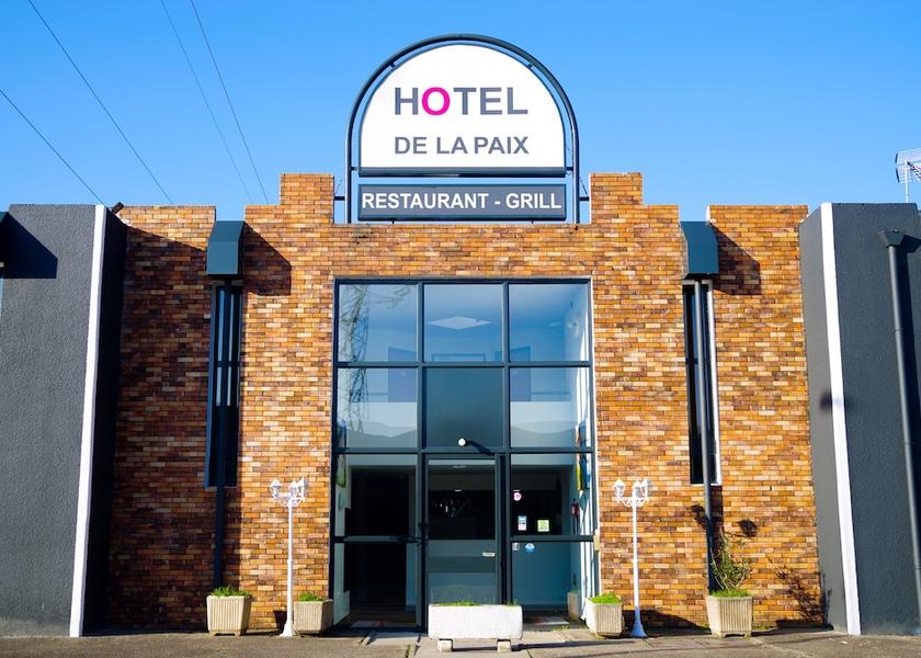 Auvergne-Rhone-Alpes Givors Facade