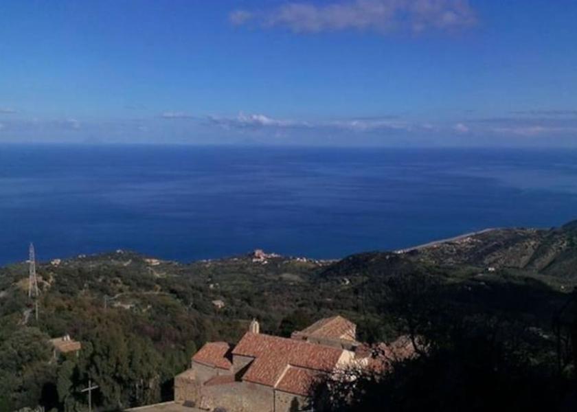 Sicily Tusa Exterior Detail