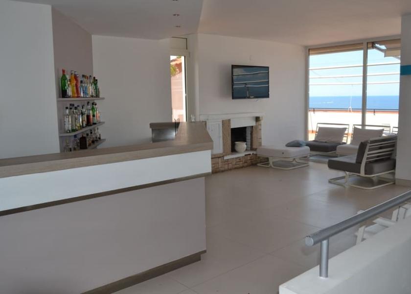 Campania Centola Bar