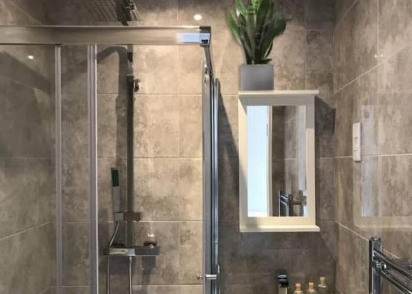 England Bootle Bathroom