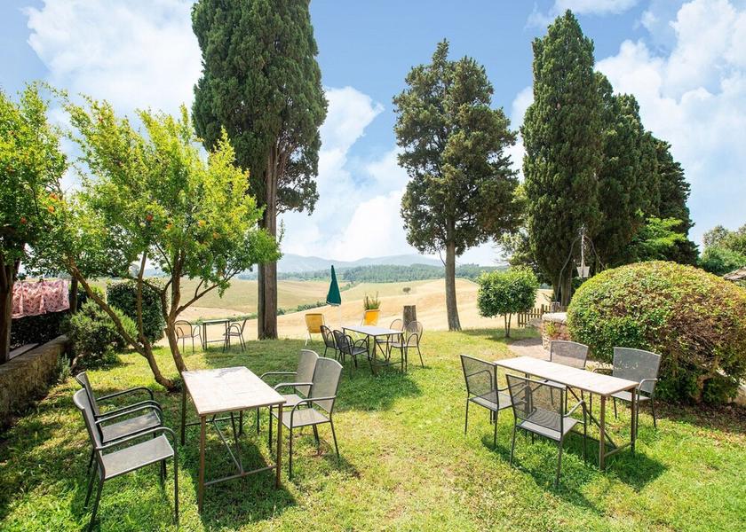 Tuscany Collesalvetti Garden