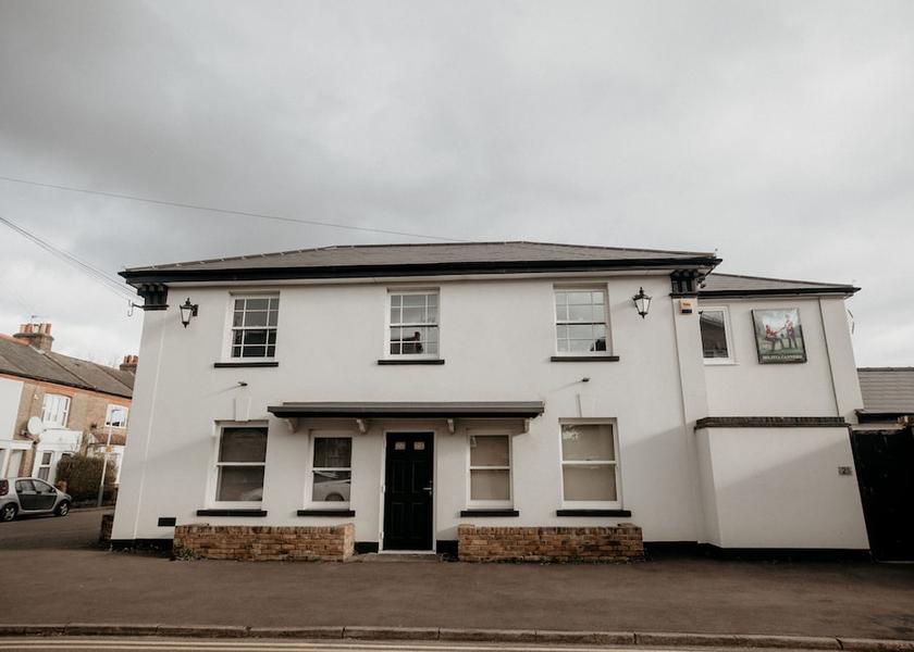 England Uxbridge Facade