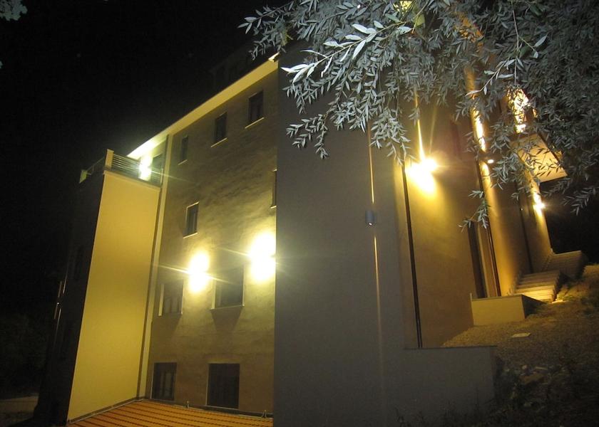 Tuscany Terranuova Bracciolini Exterior Detail