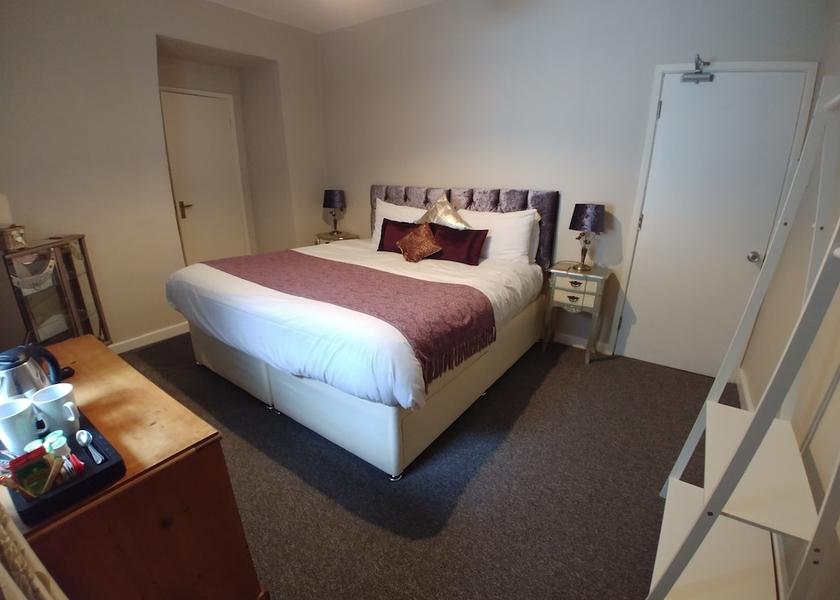 England Hope Valley Room