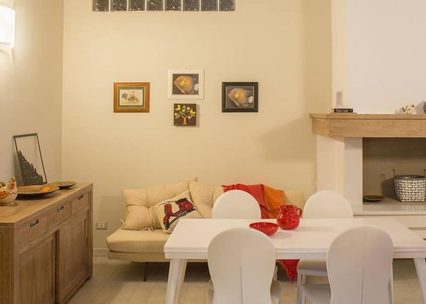 Puglia Giurdignano Interior Entrance
