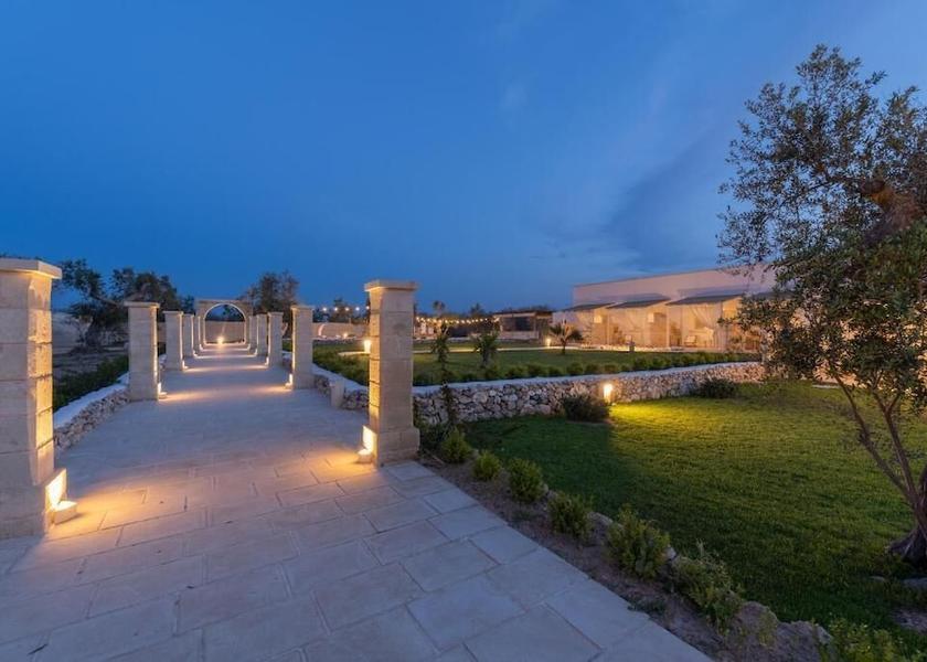 Puglia Giurdignano Exterior Detail