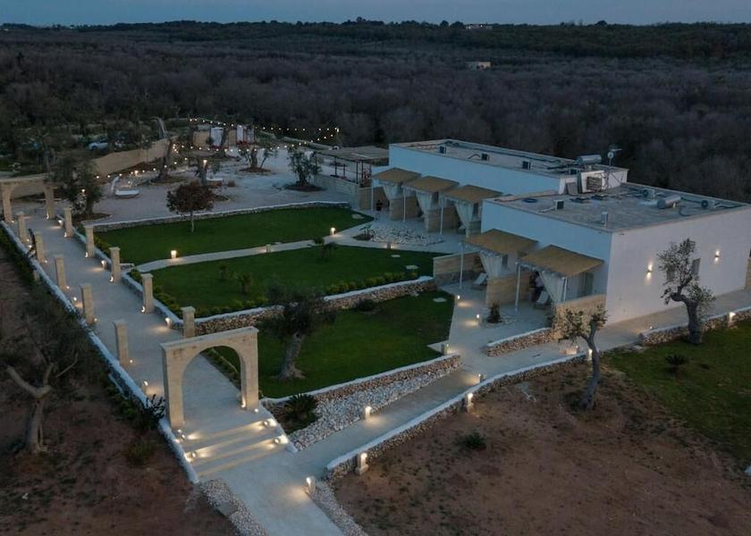 Puglia Giurdignano Exterior Detail