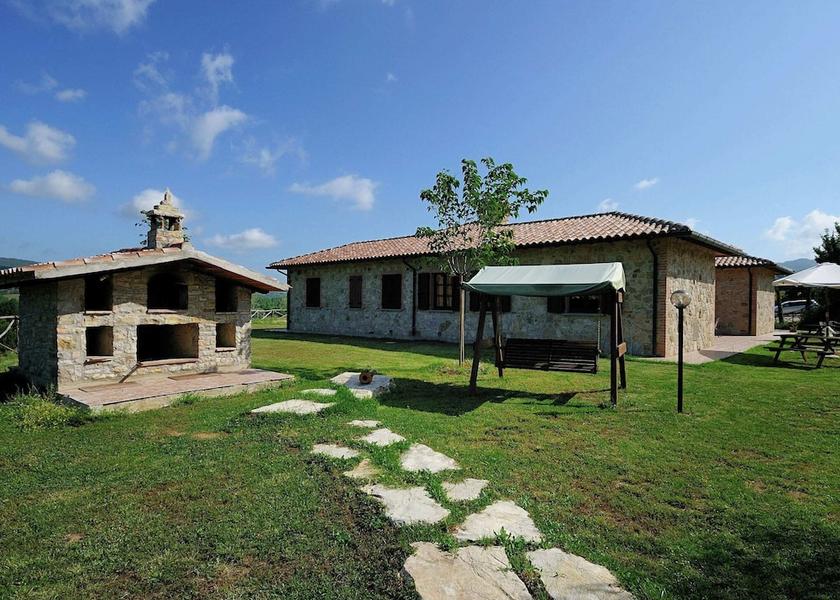 Umbria Passignano sul Trasimeno Exterior Detail