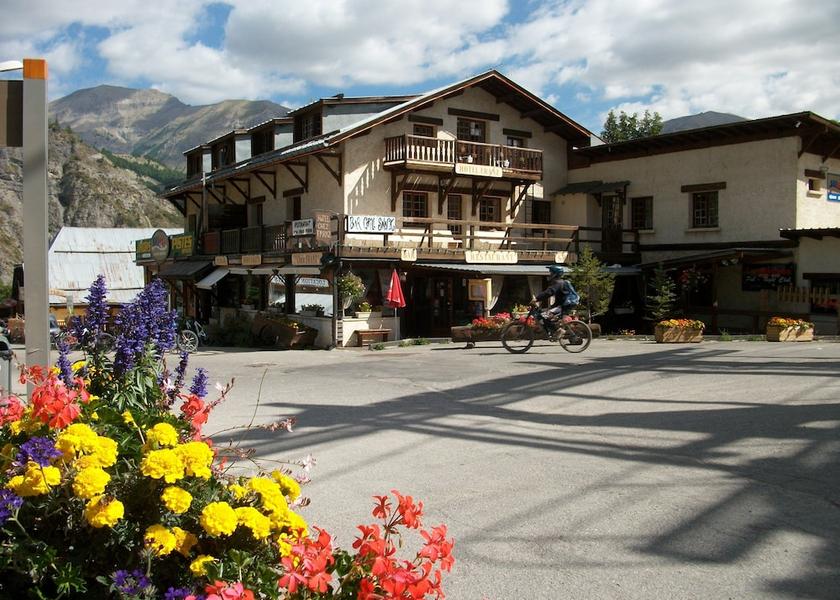 Provence - Alpes - Cote d'Azur Allos Entrance