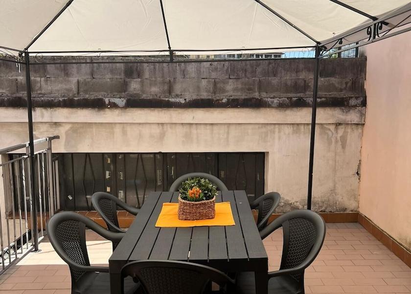 Lombardy Pero Terrace