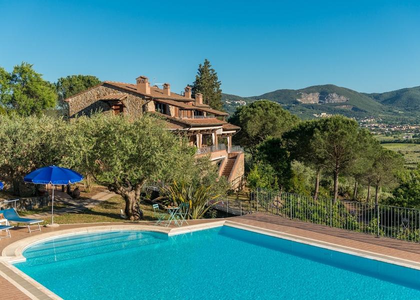 Tuscany Gavorrano Exterior Detail