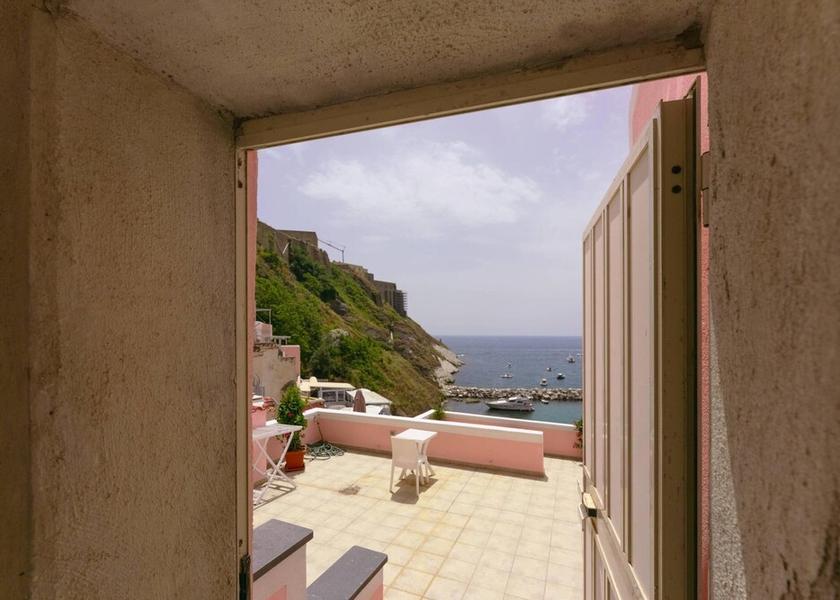 Campania Procida Room