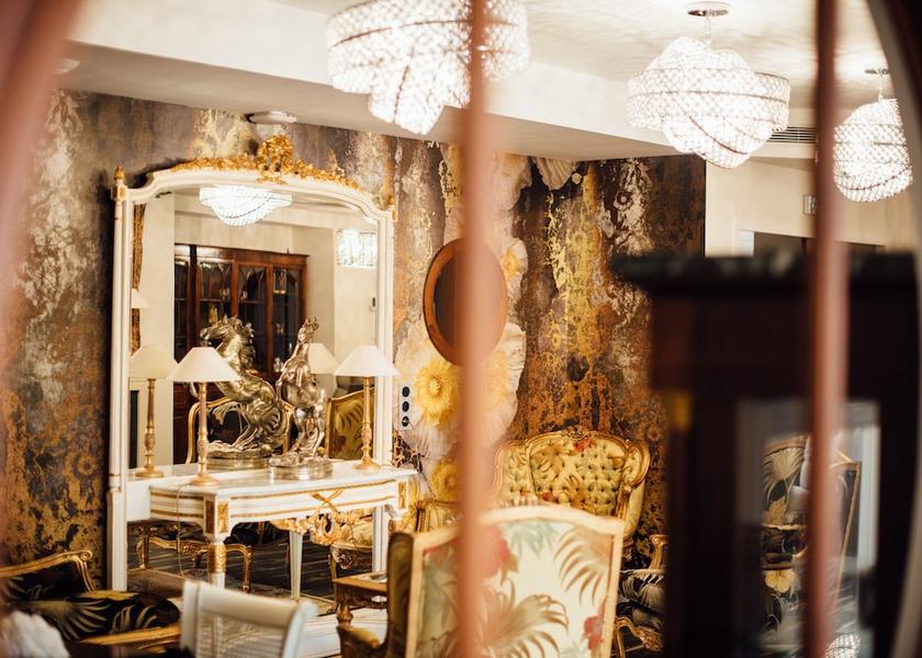 Pays de la Loire La Baule-Escoublac Interior Entrance