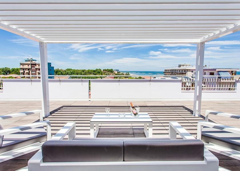 Rimini Bellaria-Igea Marina Exterior Detail