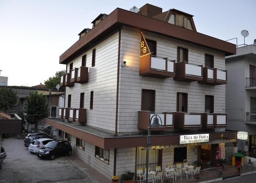 Rimini Bellaria-Igea Marina Exterior Detail